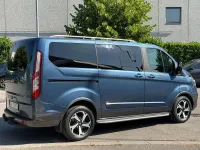 Usata Ford Tourneo Custom Active 185 CV (136 kW) 2021 Blu chrome metallizzato Furgone