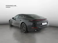 Usata Porsche Panamera 354 CV (260 kW) 2024 2t nero jet metallizzato Utilitaria