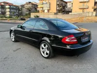 Usata Mercedes CLK240 Avantgarde 163 CV (119 kW) 2004 Nero Coupé