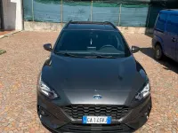 Begagnad Ford Focus ST-Line 125 HK (91 kW) 2020 Grå Kombi