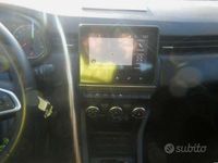 Usata Renault Clio V Business 91 CV (66 kW) 2022 Grigio Berlina