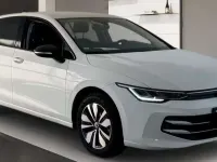 Usata VW Golf VIII Goal 116 CV (85 kW) 2025 Bianco Berlina