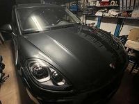 Usata Porsche Macan 252 CV (185 kW) 2017 Grigio SUV