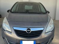 Usata Opel Meriva 95 CV (69 kW) 2012 Grigio Monovolume