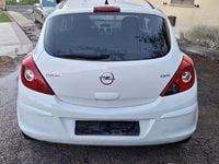 Usata Opel Corsa 75 CV (55 kW) 2011 Bianco Utilitaria