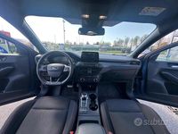 Usata Ford Focus ST-Line 150 CV (110 kW) 2019 Blu/azzurro Berlina