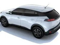 Usata Peugeot 2008 Allure 145 CV (106 kW) 2023 Grigio scuro / metallizzato SUV
