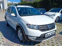 Usata Dacia Sandero Stepway 90 CV (66 kW) 2016 Bianco Berlina
