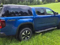 Usata VW Amarok Life 205 CV (150 kW) 2024 Blu/azzurro Pick-up