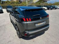 Usata Peugeot 3008 GT-line 130 CV (95 kW) 2019 Grigio SUV