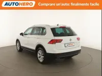 Usata VW Tiguan Business 150 CV (110 kW) 2016 Bianco SUV