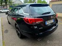 Usata Opel Astra Cosmo 160 CV (117 kW) 2018 Nero Station wagon
