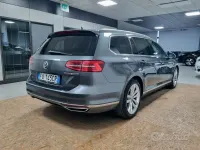Usata VW Passat Highline 240 CV (176 kW) 2015 Grigio Station wagon