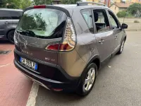 Käytetty Renault Scenic E-Tech 110 HP (80 kW) 2014 Harmaa Tila-auto
