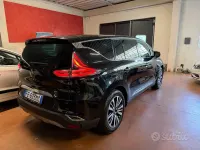 Usata Renault Espace Initiale Paris 160 CV (117 kW) 2016 Nero Monovolume