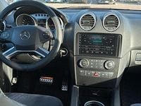 Begagnad Mercedes ML350 Premium 211 HK (155 kW) 2010 Svart SUV