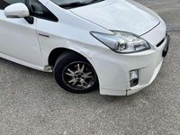 Usata Toyota Prius 99 CV (72 kW) 2010 Bianco Berlina