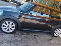 Usata Mini Cooper 75 CV (55 kW) 2014 Marrone Utilitaria