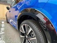 Usata Peugeot 208 101 CV (74 kW) 2021 Blu Utilitaria