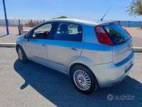Usata Fiat Grande Punto 90 CV (66 kW) 2007 Grigio Utilitaria