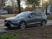 Usata Volvo V60 CC 190 CV (139 kW) 2019 Blu Station wagon