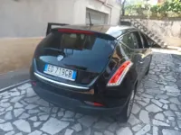Usata Lancia Delta 120 CV (88 kW) 2010 Nero Utilitaria