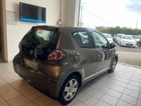 Usata Toyota Aygo 68 CV (50 kW) 2012 Grigio Utilitaria