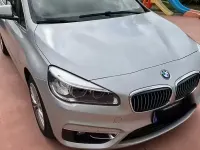 Usata BMW 218 Luxury Line 150 CV (110 kW) 2016 Grigio Monovolume