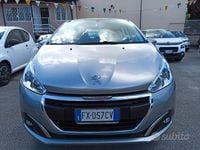 Usata Peugeot 208 Active 101 CV (74 kW) 2019 Grigio Utilitaria