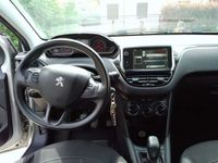 usata Peugeot 208 208I 2012 3p 1.4 hdi 8v Active