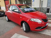 Usata Lancia Ypsilon 95 CV (69 kW) 2017 Rosso Utilitaria