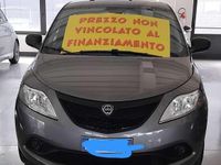 Usata Lancia Ypsilon Silver 69 CV (50 kW) 2021 Grigio Utilitaria