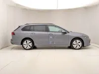 Usata VW Golf VIII Life 150 CV (110 kW) 2024 Grigio Station wagon