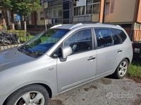 Usata Kia Carens 140 CV (102 kW) 2007 Grigio Monovolume