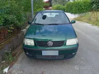 Usata VW Polo 60 CV (44 kW) 2001 Verde Berlina