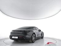 Usata Porsche Taycan 4S Performance Package 517 kW (703 CV) 2023 Grigio Berlina