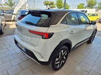 Usata Opel Mokka Elegance 110 CV (80 kW) 2022 Bianco SUV