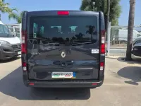 Usata Renault Trafic 150 CV (110 kW) 2023 Grigio Monovolume