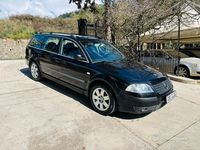 Usata VW Passat Executive 130 CV (95 kW) 2002 Nero Station wagon