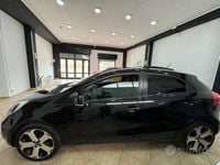 Usata Kia Rio EX 90 CV (66 kW) 2012 Nero Berlina