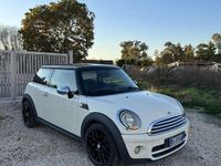 Usata Mini Cooper D 109 CV (80 kW) 2007 Utilitaria