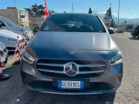 Käytetty Mercedes B180 116 HP (85 kW) 2019 Harmaa Tila-auto