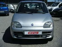 Usata Fiat 600 Active 54 CV (39 kW) 2005 Argento Utilitaria