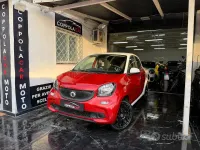 Usata Smart ForFour Passion 90 CV (66 kW) 2016 Rosso Utilitaria