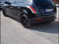 Usata Lancia Delta 165 CV (121 kW) 2009 Nero Utilitaria