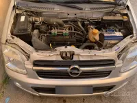 Usata Opel Agila 80 CV (58 kW) 2007 Grigio Utilitaria
