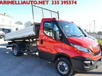 Usata Iveco Daily 130 CV (95 kW) 2015 Rosso Cabrio