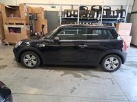 Usata Mini ONE 75 CV (55 kW) 2015 Nero Utilitaria