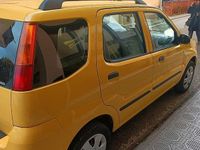Usata Subaru Justy 2004 Giallo Utilitaria