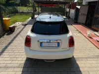 Usata Mini Cooper D 116 CV (85 kW) 2015 Bianco Utilitaria